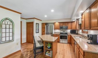 1014 NE Trilein Dr, Ankeny, IA 50021