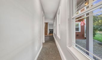 212 Vickery Rd, Auburn, ME 04210