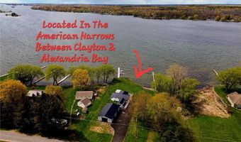 43055 Seaway Ave, Alexandria Bay, NY 13607