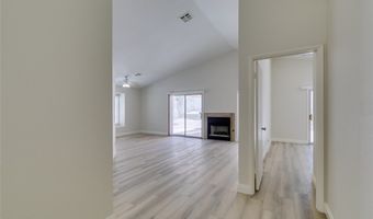 8664 Buttercreek Way, Las Vegas, NV 89117