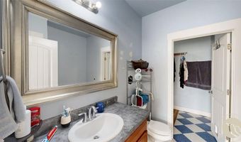 1606 Lone Pine Dr, Billings, MT 59101