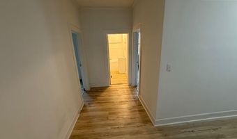 822 Chestnut St, Camden, SC 29020