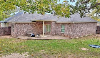 301 E Pne, Alvord, TX 76225