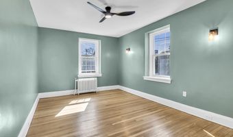 500 Deal Lake Dr 1E, Asbury Park, NJ 07712