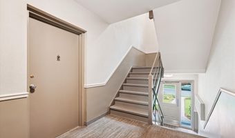 10427 MONTROSE Ave 104, Bethesda, MD 20814