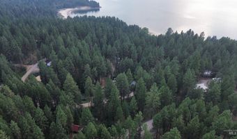 1291 Crown Point Pkwy, Cascade, ID 83611