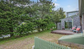 7 George St, Barnstable, MA 02630