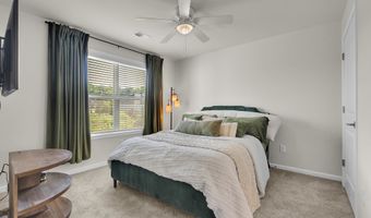 6055 Thicket Ln, Boiling Springs, SC 29316