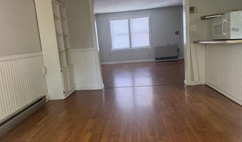 3 Orchard Hills Pkwy, Bangor, ME 04401