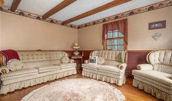 124 Benedict Rd, Burrillville, RI 02830