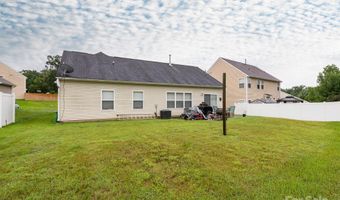 7941 Mossycup Dr, Charlotte, NC 28215
