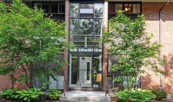7 Longwood Dr 212, Andover, MA 01810