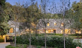 2370 Bowmont Dr, Beverly Hills, CA 90210