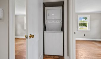 27 Lathrop Dr, Coventry, CT 06238