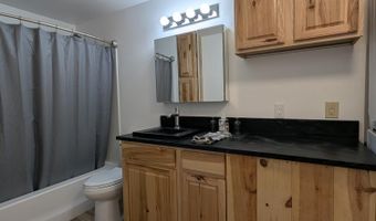16947 Quartz Rd, Bend, OR 97707