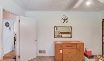 692 W Union Grv, Auburn, GA 30011