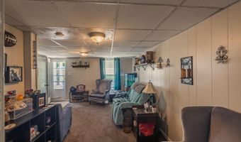 22-24 Hewitt St, Amsterdam, NY 12010