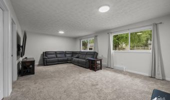 220 Mariner Dr, Anchorage, AK 99515