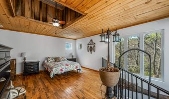 307 Bear Creek Rd SE, Fort Payne, AL 35967