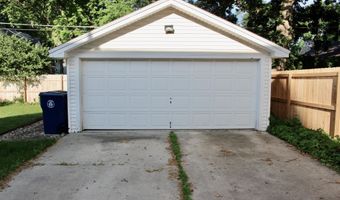 1108-1110 Roosevelt Ave, Ames, IA 50010