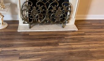 1210 N Foxdale Dr 109, Addison, IL 60101