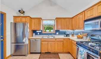 1372 Earhart Ave, Akron, OH 44320