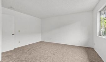 9616 Apple St, Spring Valley, CA 91977