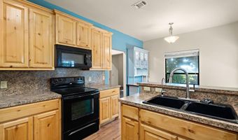 405 Magnolia St, Hico, TX 76457