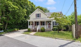 29 Fenner Ave A, East Providence, RI 02915