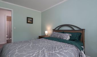46 Duffy Dr, Bennington, VT 05201