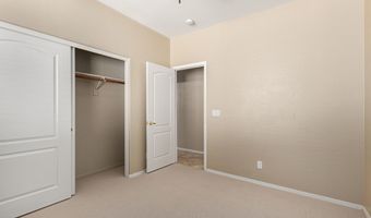 854 E AQUARIUS Pl, Chandler, AZ 85249