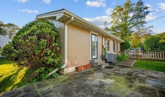 505 N EDISON St, Arlington, VA 22203