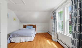 37 Fleetwood Ave, Bethel, CT 06801