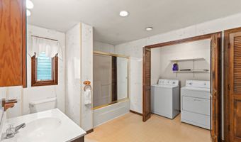 249 High St, Berlin, NH 03570