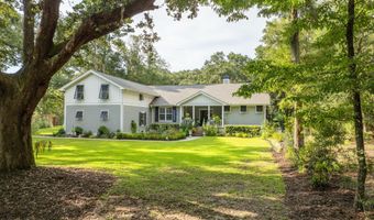 9 Bajala Dr E, Beaufort, SC 29907