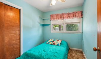 29 TRINITY Pl, Barrington, NJ 08007