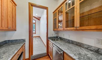 210 Sheridan Creek Ct, Gardnerville, NV 89460