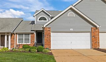 134 Holloway Rd, Ballwin, MO 63011