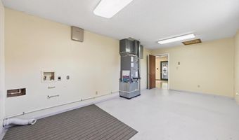 2082 W State Rd 54, Bloomfield, IN 47424