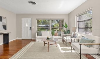 820 RUGBY St, Orlando, FL 32804