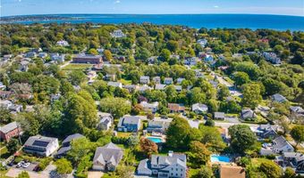 11 Shields St, Newport, RI 02840