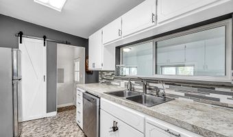 3117 DOUGLAS St, Cheyenne, WY 82009