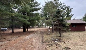 922 Elk Ave, Adams, WI 53910