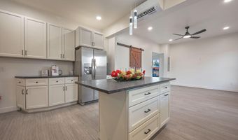 410 WEST St, Clayton, DE 19938