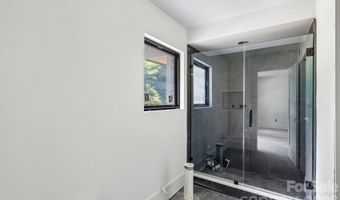 1539 Crystal Rd, Charlotte, NC 28205