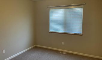 4924 Mountain Way, Casper, WY 82601