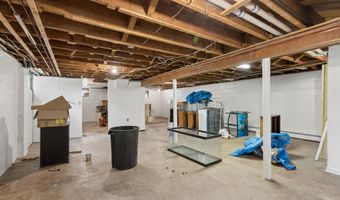 509 Ship Ave, Beachwood, NJ 08722