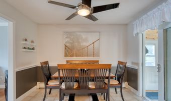 11 Hally Ln, Colchester, CT 06415