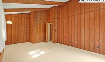 455 Boulder Gardens Rd, Banner Elk, NC 28604