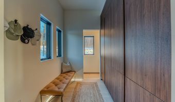 289 Ledgewood Dr, Bethlehem, NH 03574